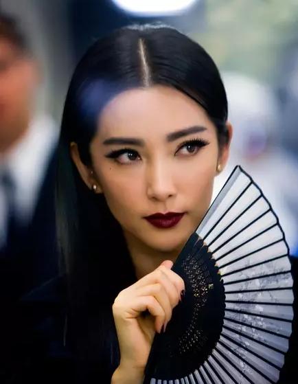 朋友圈被YSL口红霸屏明星都在追捧的口红们（附最全试色）