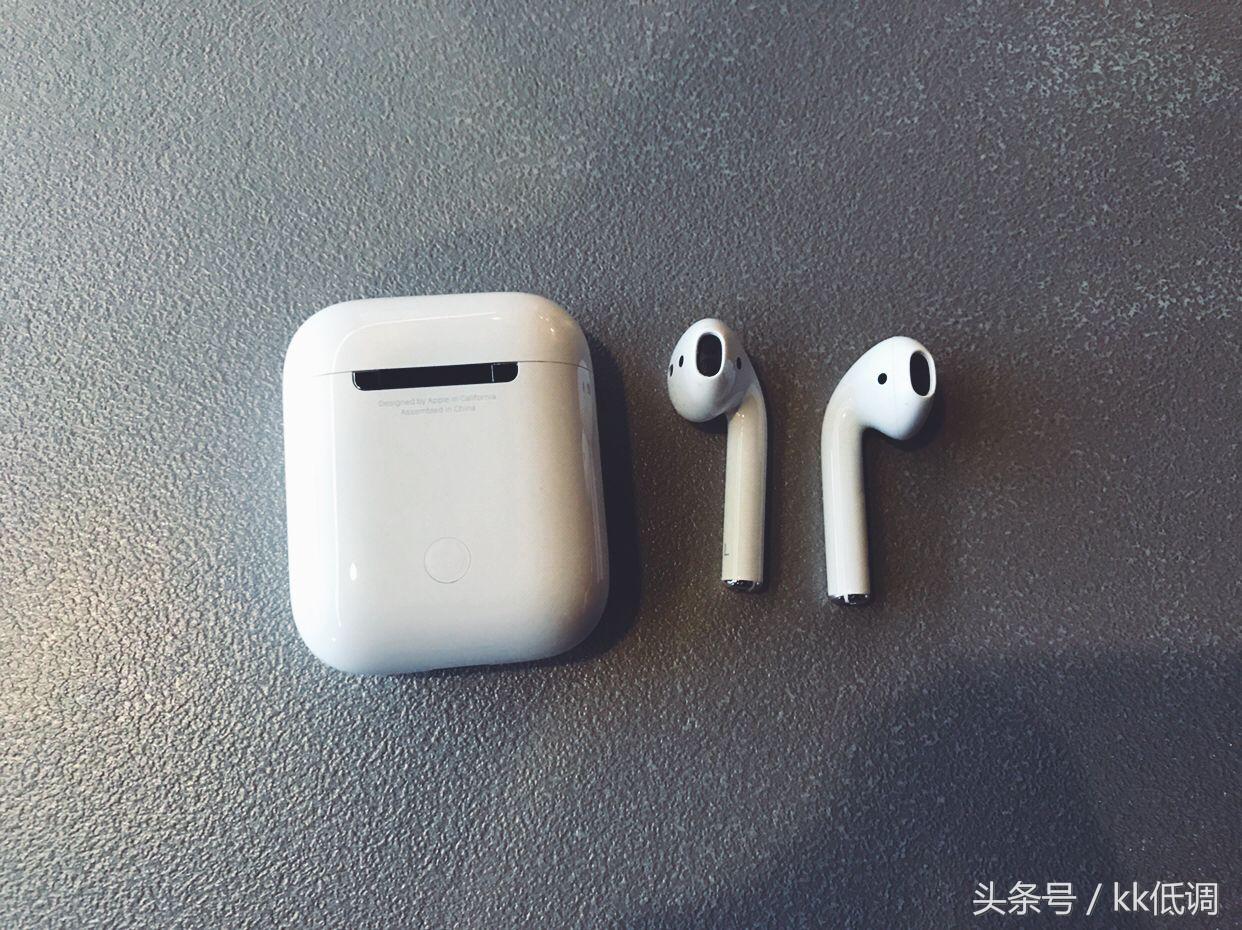 苹果耳机airpods第三代测评,苹果耳机airpodspro一代佩戴体验