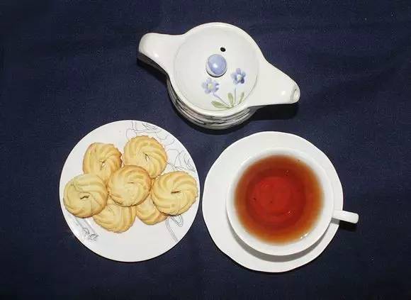 难怪丹麦某家黄油曲奇奶味那么浓，原来是因为加了香兰素！