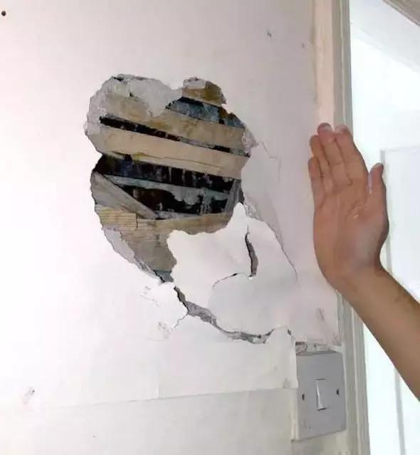 英国宿舍吵闹,英国宿舍舍友太吵怎么办