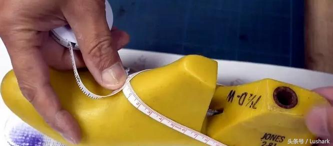 长筒靴便宜和贵的区别,1000元和10000元的鞋