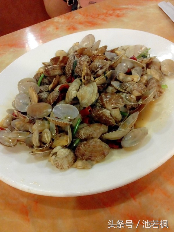 青岛，女汉子和小清新提前过端午