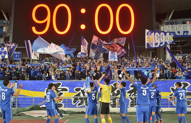 足球球迷极端,足球球迷可以多么疯狂