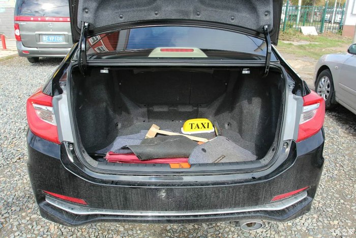 花多少钱买自动挡合适,本田凌派2016款1.8l舒适版评测