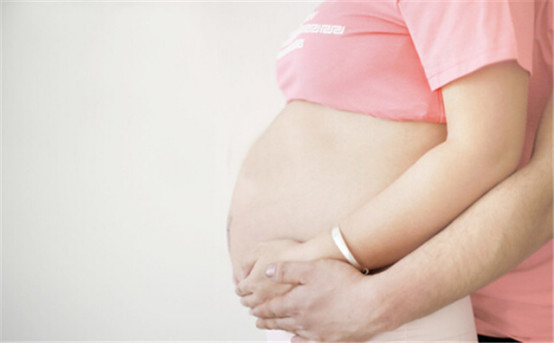 孕期见红了孩子还正常吗,我怀孕四个月了应该注意什么