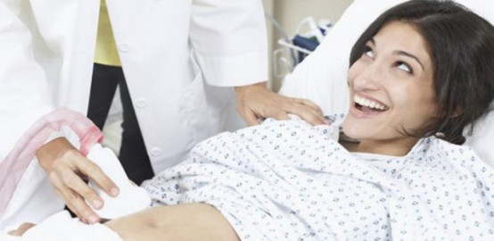 孕期见红了孩子还正常吗,我怀孕四个月了应该注意什么