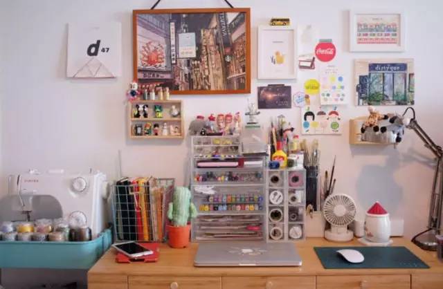 工作台墙面设计,工作台墙面装饰