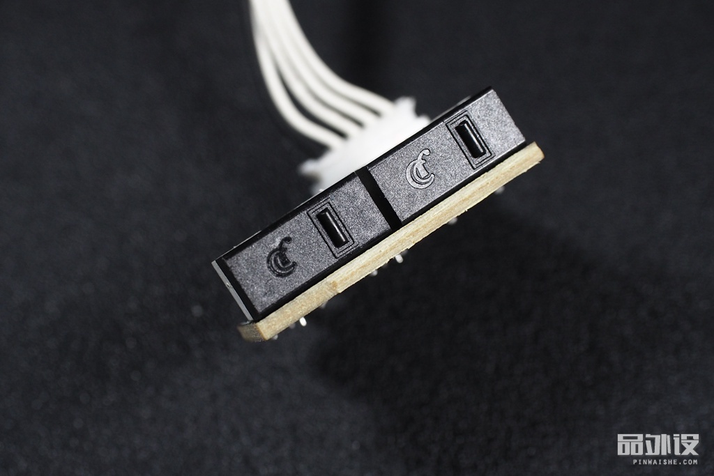 雷蛇3500dpi炼狱蝰蛇鼠标怎么拆,雷蛇razer炼狱蝰蛇v2鼠标调试