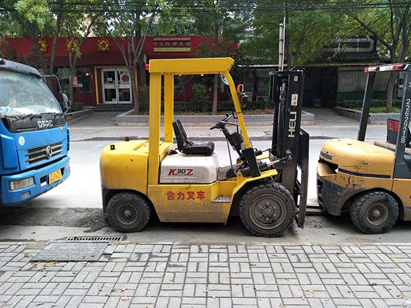 oppor9s用三年充电测试,oppor9实测充电5分钟