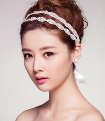 新娘发型按照整体造型设计,最新流行新娘发型教程