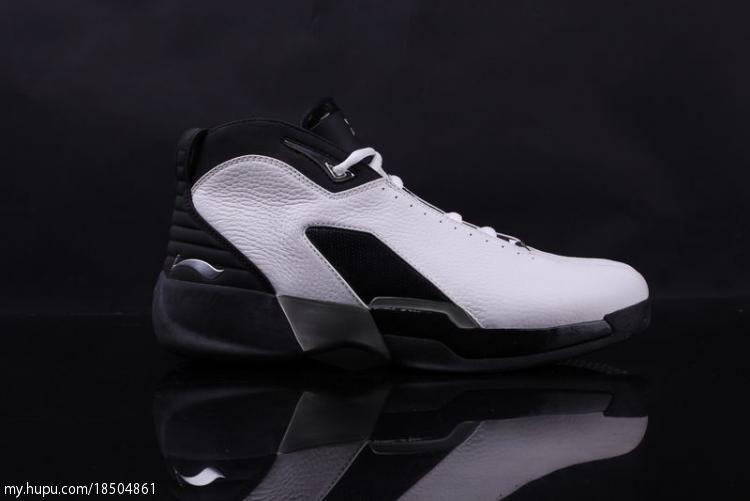 国产李宁的巅峰,李宁驭帅14low对比驭帅14