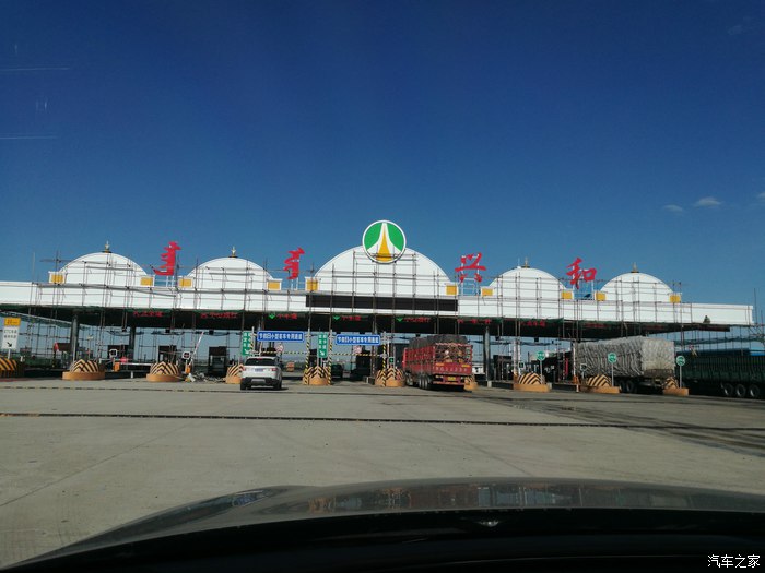 奥迪a6l2016款30fsi舒适型实拍,2016款奥迪a6l评测1.8t用车感悟