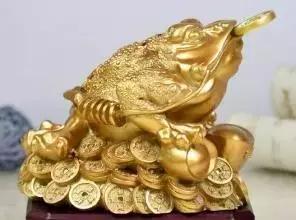 摆件蟾蜍的风水作用,你绝对想不到!