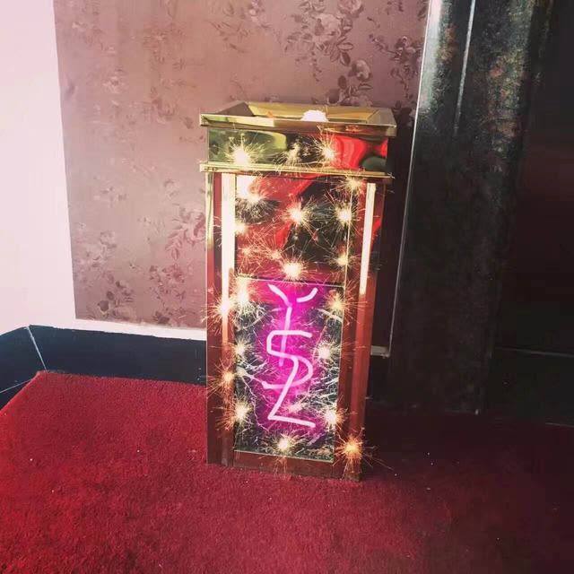 朋友圈被YSL口红霸屏明星都在追捧的口红们(附最全试色)