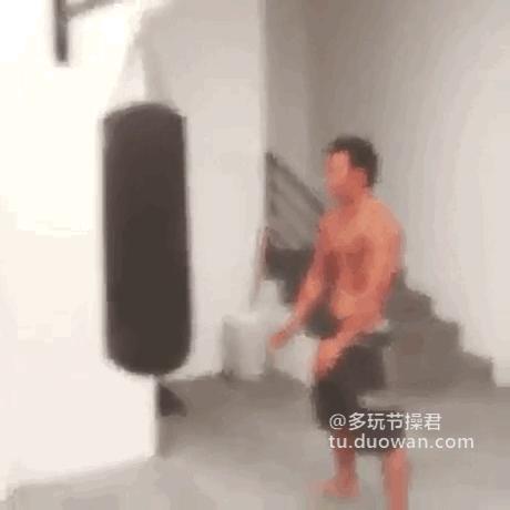 萌妹子搞笑动态图,小女孩萌萌的搞笑动态图