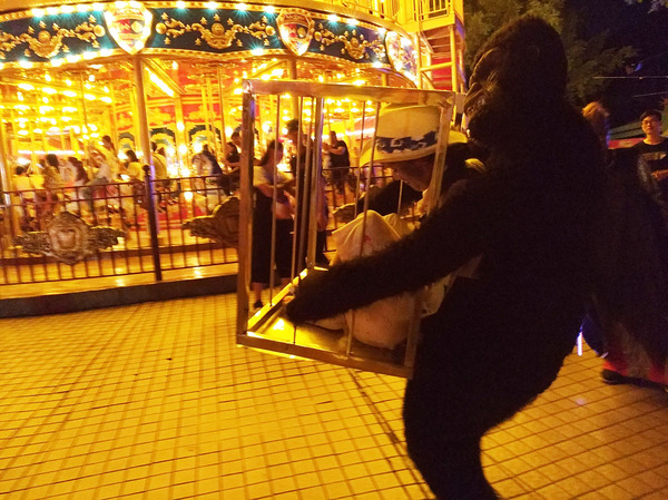 万圣节僵尸旅行,万圣节长隆9个鬼屋全玩时间赶吗