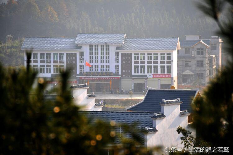 我的家乡崇阳市,家乡美我的故乡原唱