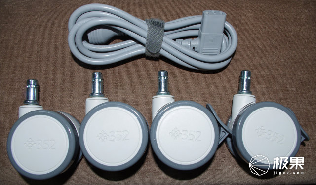 除尘祛霾实力派，352空气净化器X80C体验