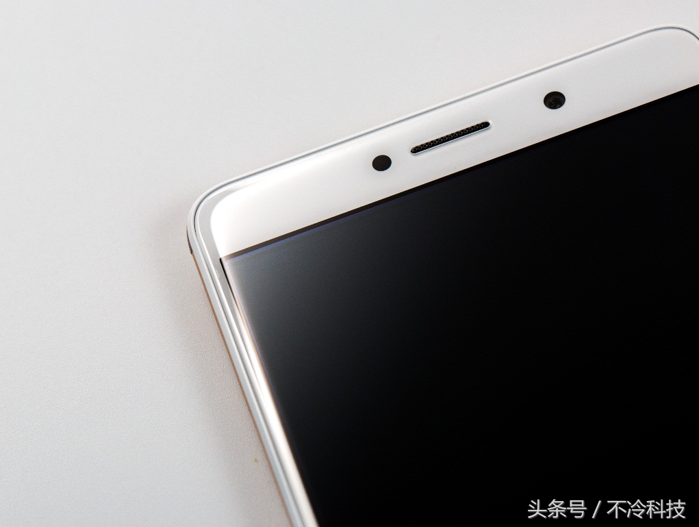 1500元手机推荐荣耀畅玩6x,荣耀6x与荣耀畅玩6x是否一样