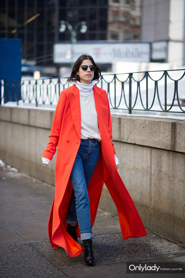 越穿越多的深秋怎么她们却看上去越来越瘦高？