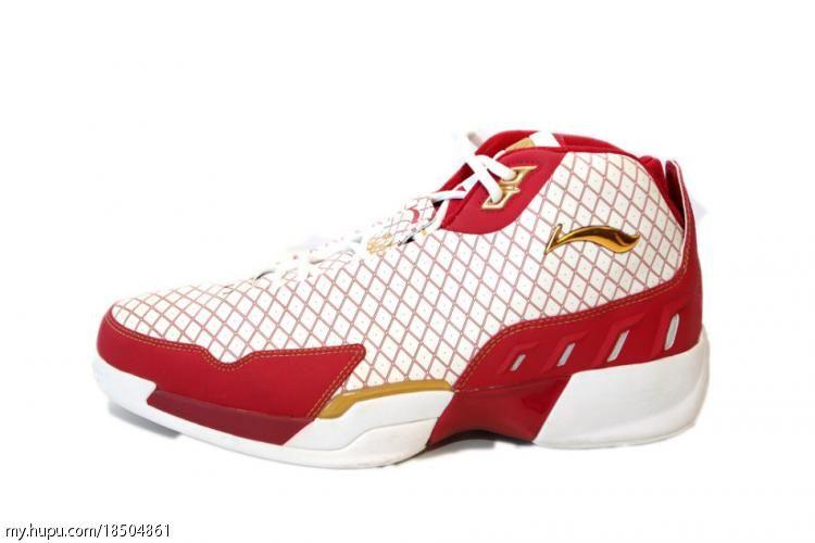 国产李宁的巅峰,李宁驭帅14low对比驭帅14