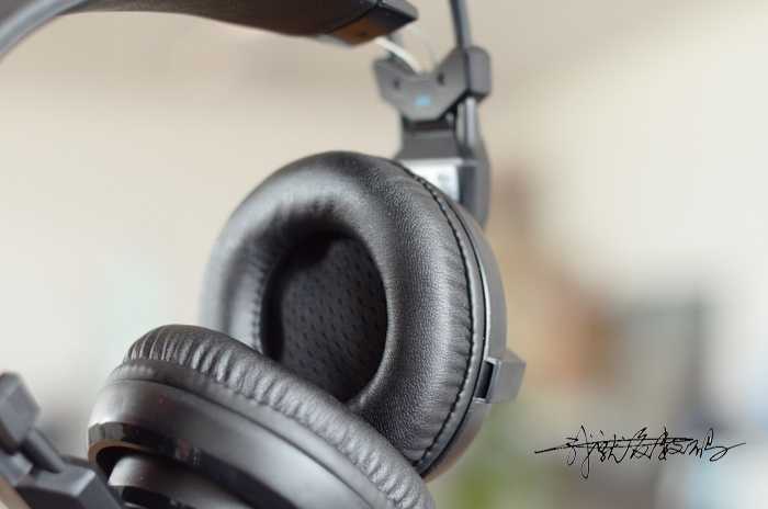 宜博钢铁侠耳机限量版,宜博h950耳机