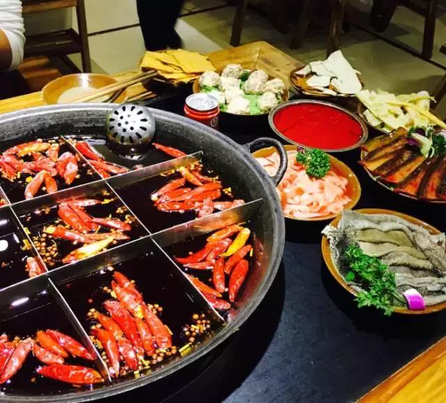 重庆必吃的12家火锅,重庆必吃的10家火锅