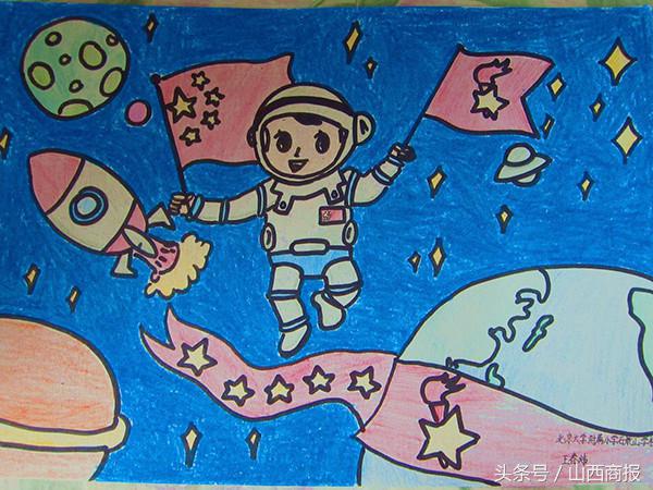 看看全国小朋友送给太空景海鹏老乡的生日“礼物”