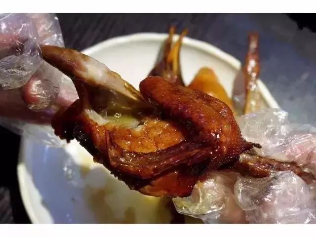 石岐最出名的乳鸽,中山石岐乳鸽奇葩特色