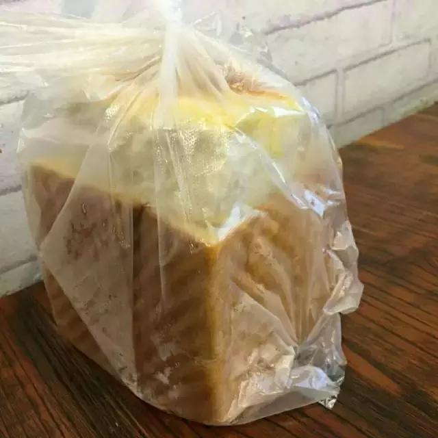 在这家店，我受到了十万点%^$!