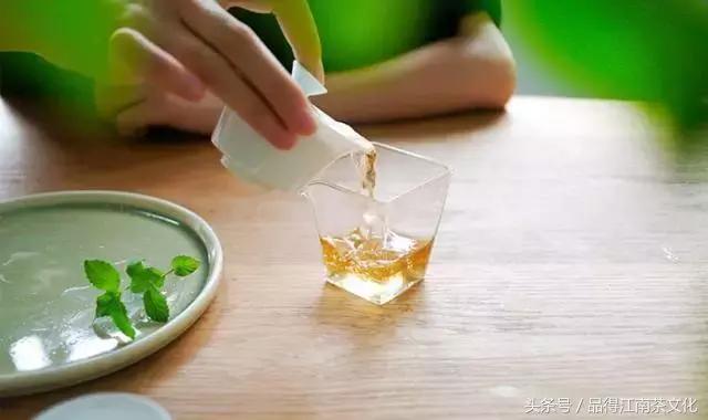 乌龙茶和乌龙,乌龙茶和乌龙球的区别