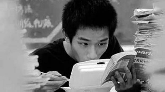 高考一张卷统一判卷会怎么样,高考判卷能看到名字吗