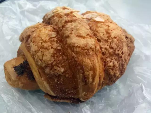 好吃的纯手工面包推荐,好吃又有颜值的现烤面包