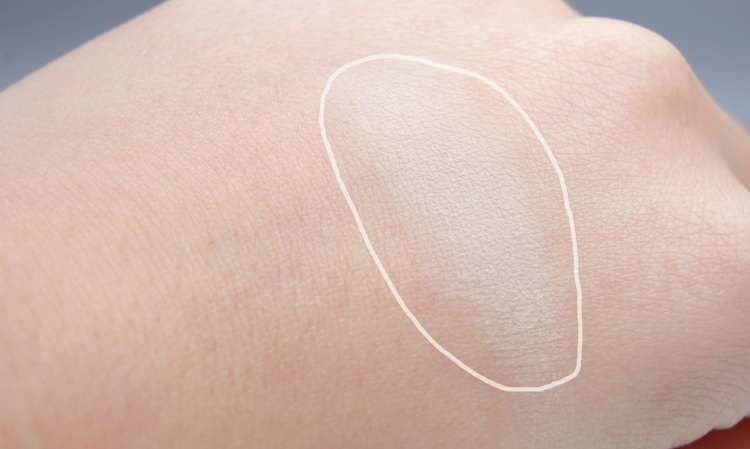 canmake粉饼皮革测评,funnyelves粉饼和canmake蜜粉