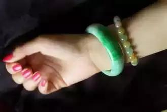 真玉养人假玉害人为什么,假玉也可以养人吗