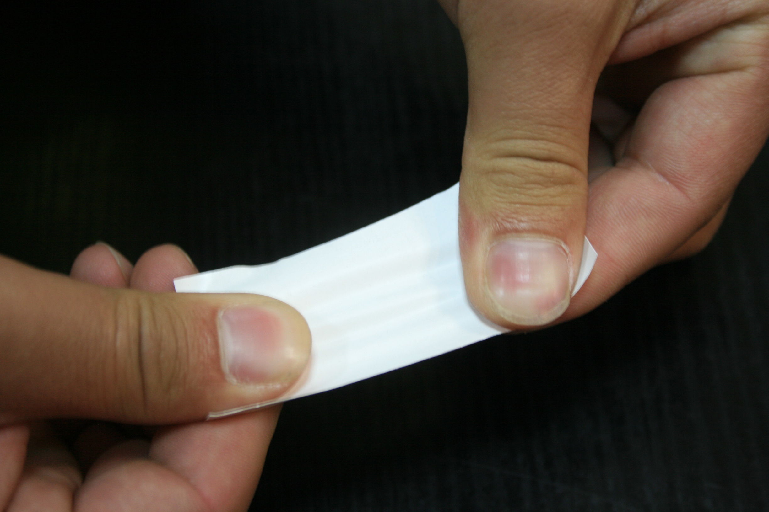 乳胶漆味应怎样和商家处理,去乳胶漆味道的最佳方法是什么