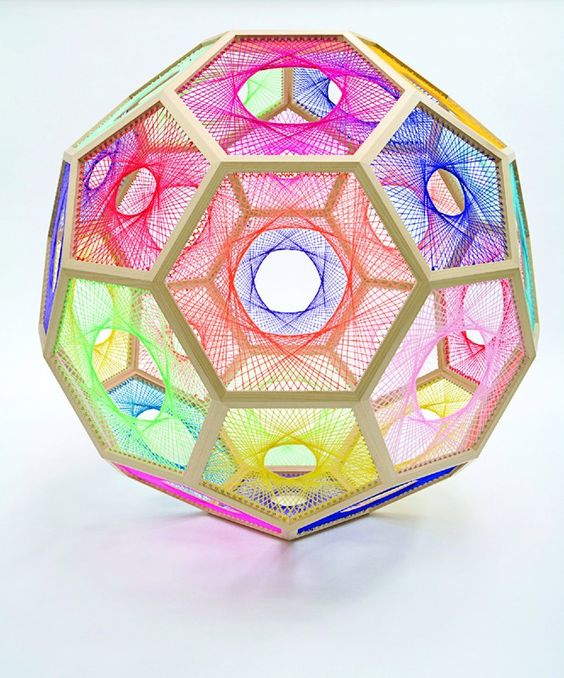 线的装置艺术作品,线的设计作品