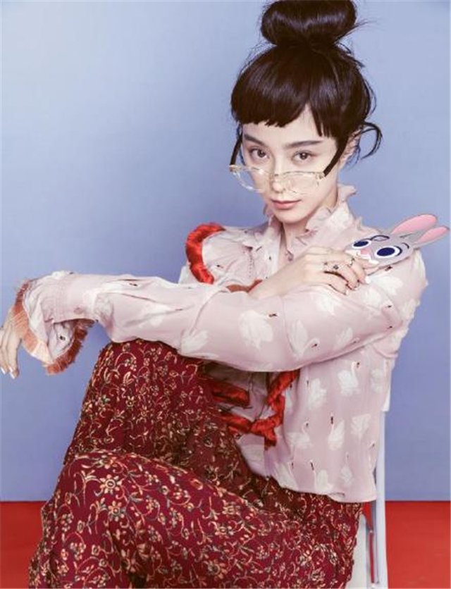 欧阳娜娜休闲装一身黑的打扮,欧阳娜娜打扮视频完整版