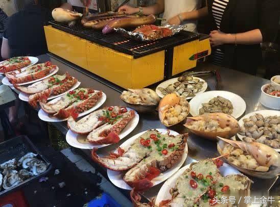 盘点国内最著名的十大美食街,国内五条最受欢迎的美食街