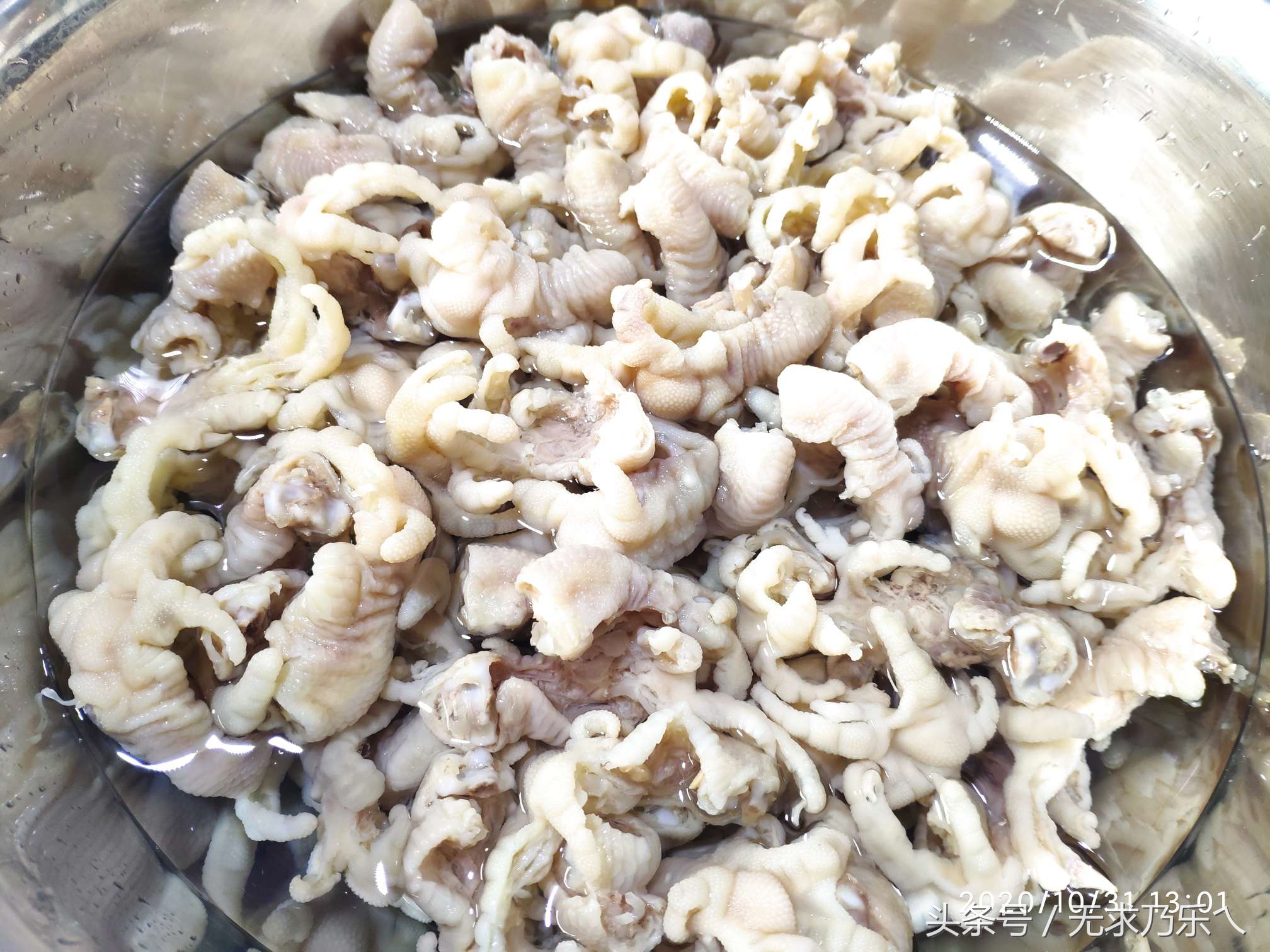 四川正宗泡椒凤爪做法教学,3斤泡椒凤爪配方