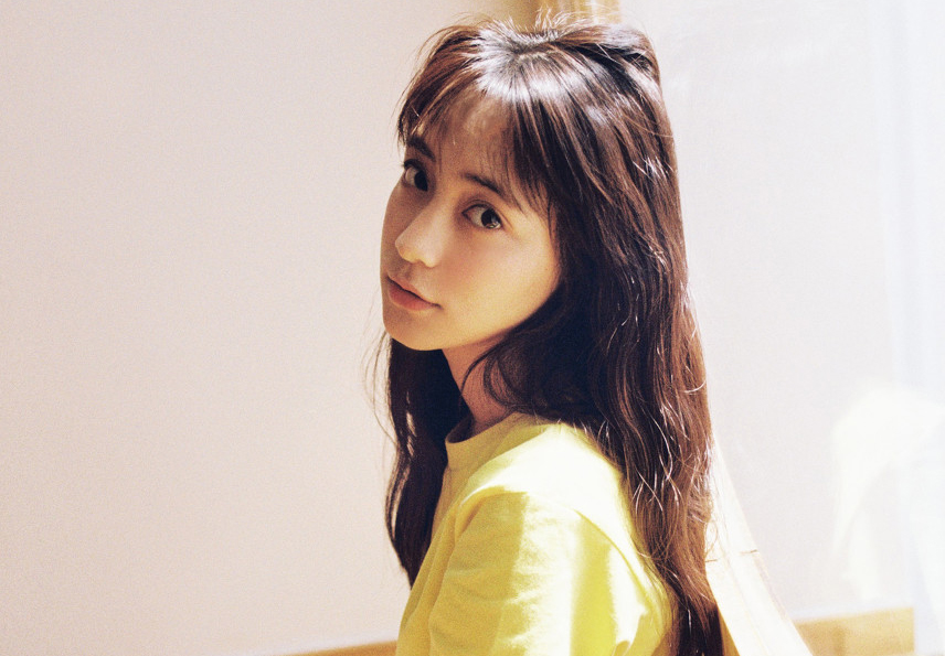 小说：狠辣霸总受了伤，只让她为自己包扎