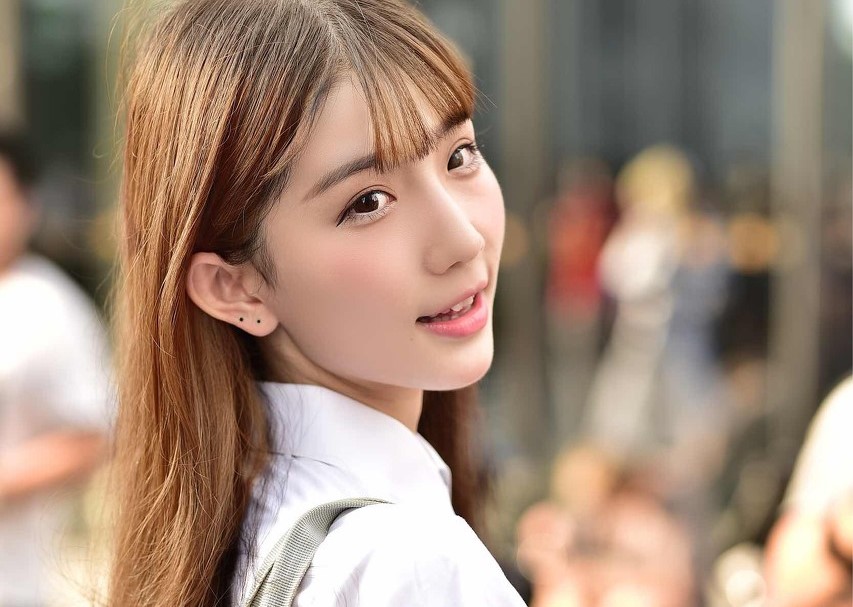 小说：震惊！富豪买下老婆正在上班的公司