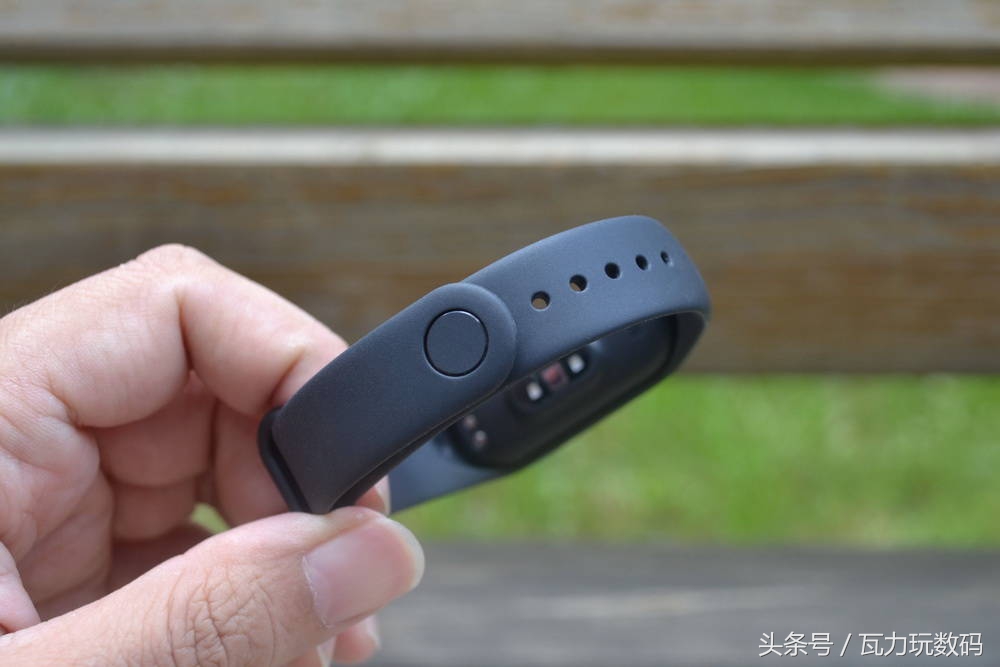 小米手环4普通版有nfc,小米手环4nfc最新版本