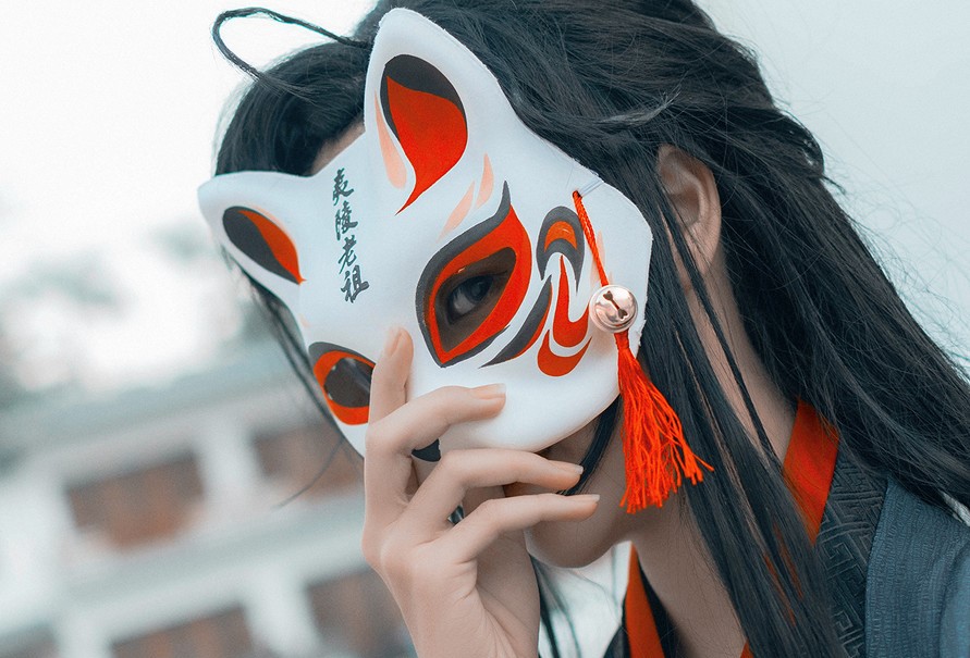 小说:长老要他上交奖金,他不上交反将一军,还让长老给他百万