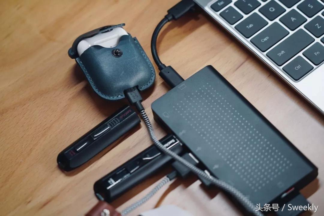 笔记本扩展坞选哪种接口,笔记本扩展坞可以扩展哪些