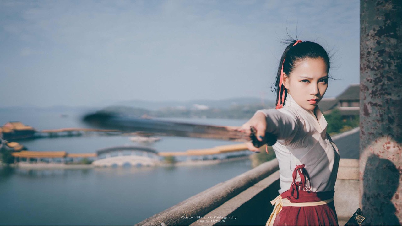 小说：蛊蚕吞噬九尸嗜血虫，帅哥晋级凝丹二层，还帮宗主一个大忙