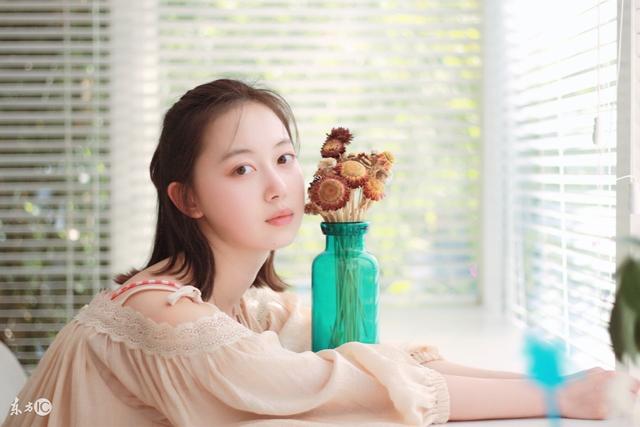 小说：肚子饿得慌，她不顾极品的警告，竟把鸡蛋全煮了