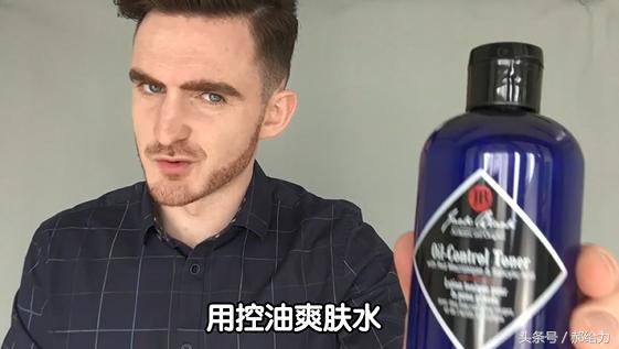 怎样把下巴变长下颚线更明显,什么运动可以让下颚线变明显