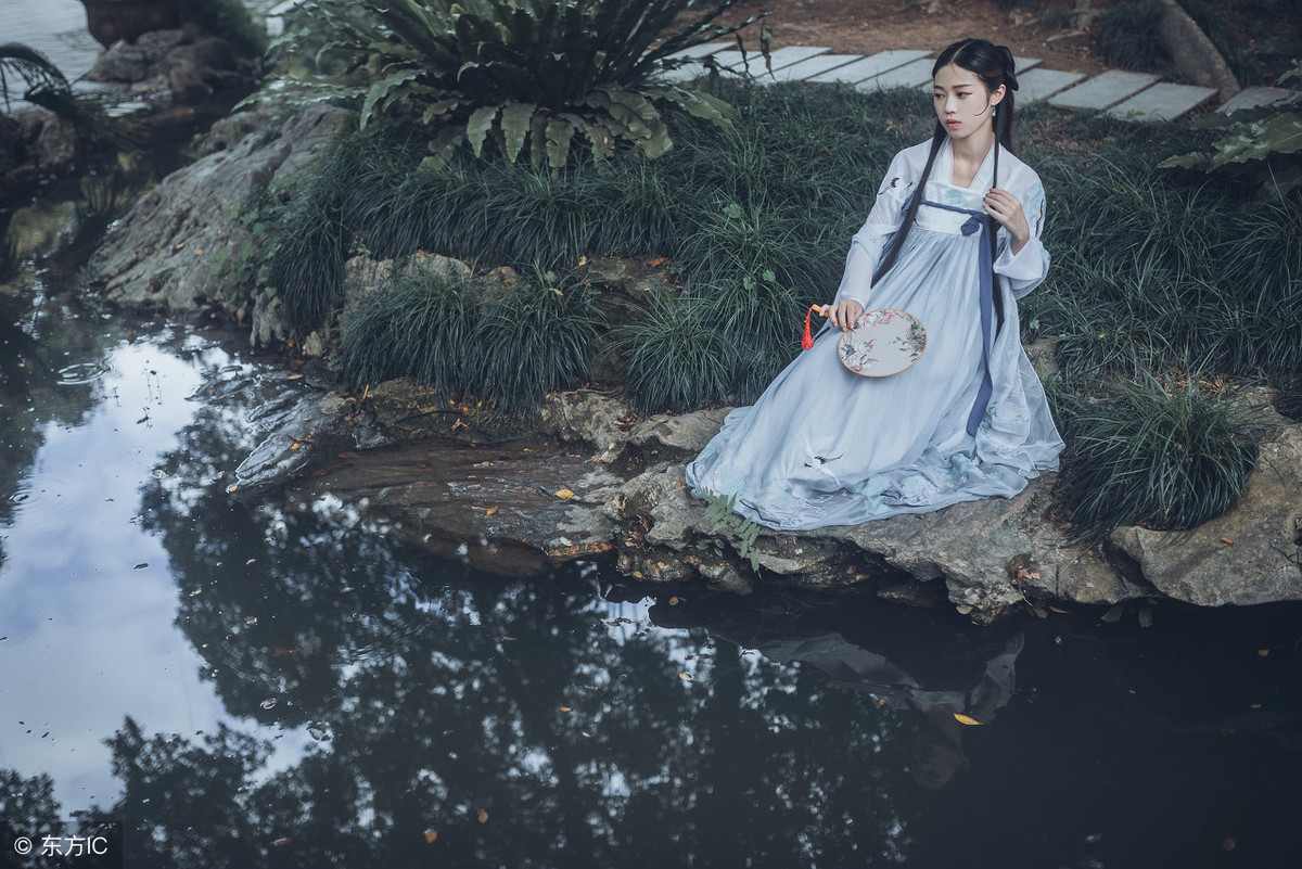 小说:她使苦肉计,换来父亲怜惜疼爱,庶母不得不特意来讨好