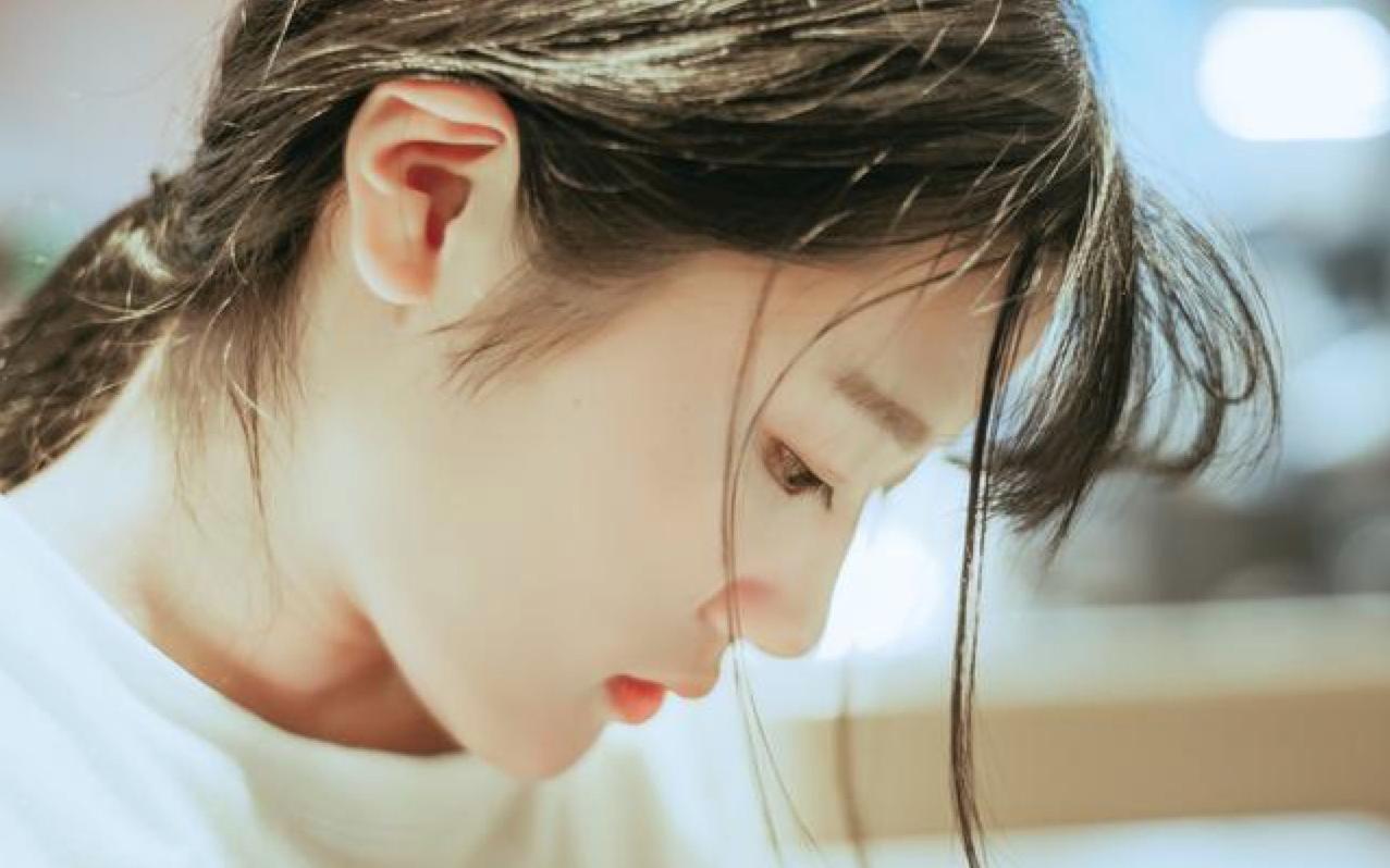 小说：花了五千万，买了个假货，她却特别开心，因为可以赚一个亿